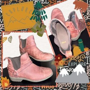Teva Dusty Rose Leather Chelsea Ankle Boots US 7 | Casual Comfort Fall Booties
